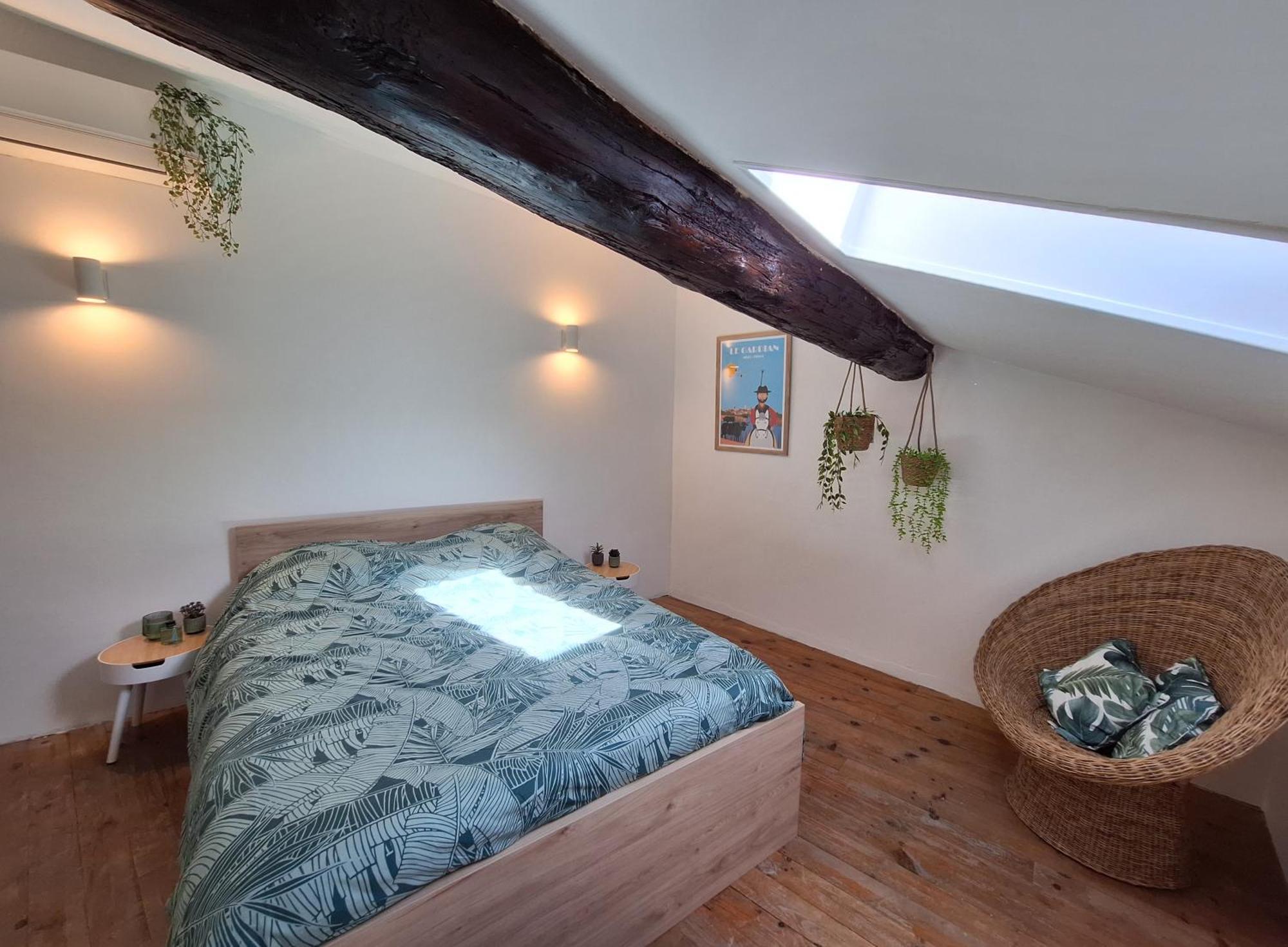La Garriguette Centre Historique Calme Climatise 6 A 8 Couchages Apartment *