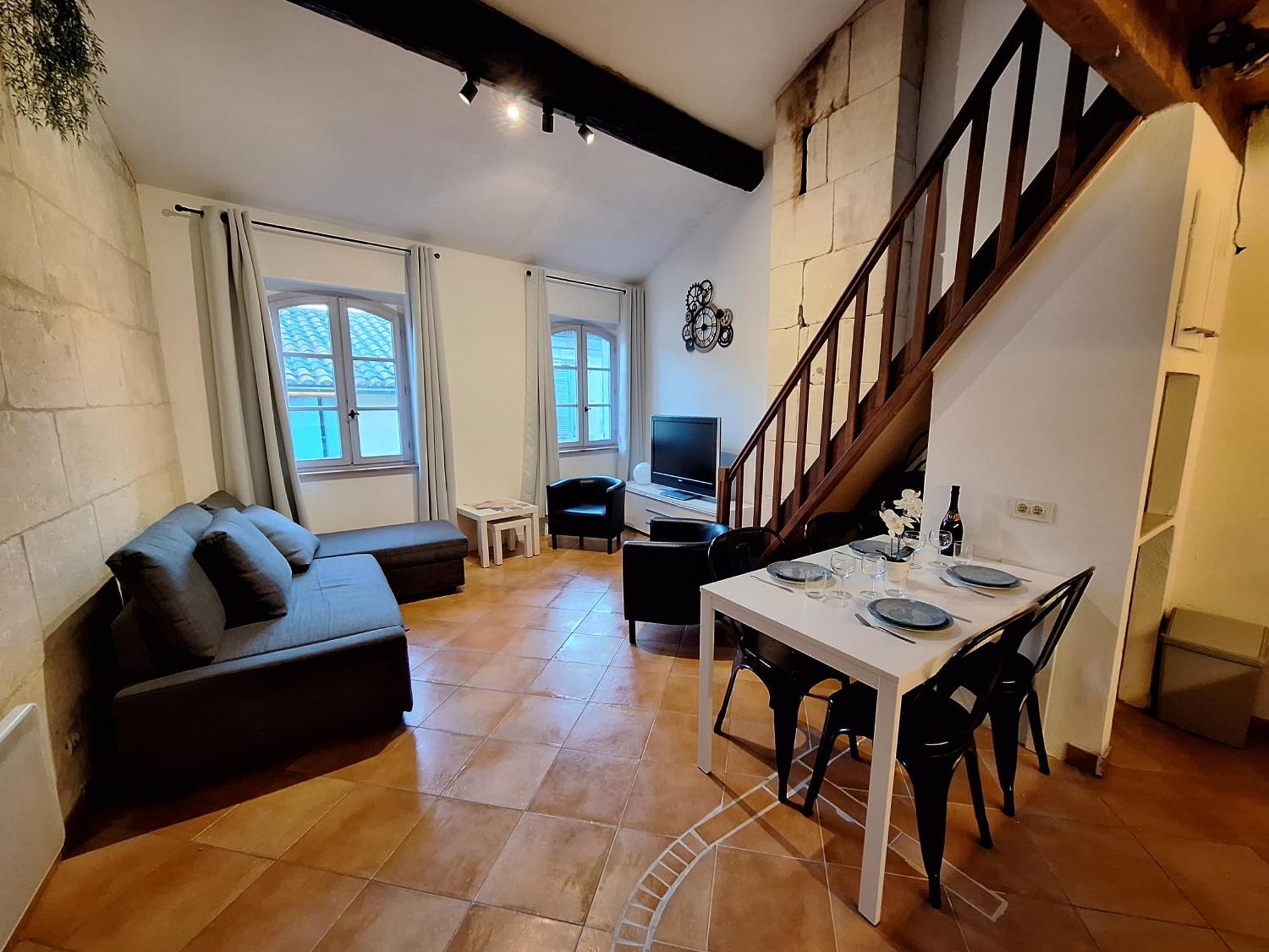 La Garriguette Centre Historique Calme Climatise 6 Couchages