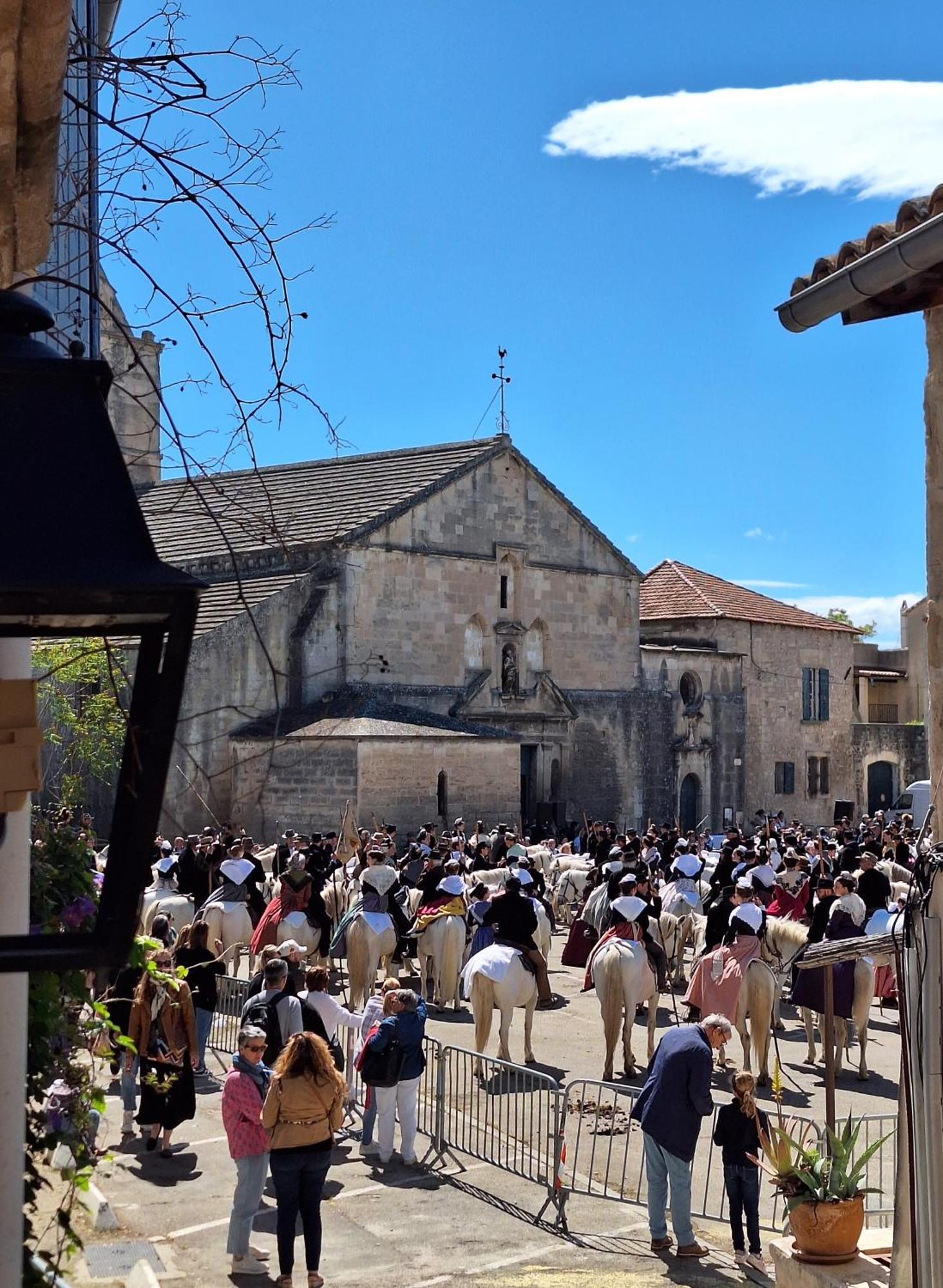La Garriguette Centre Historique Calme Climatise 6 Couchages * Arles