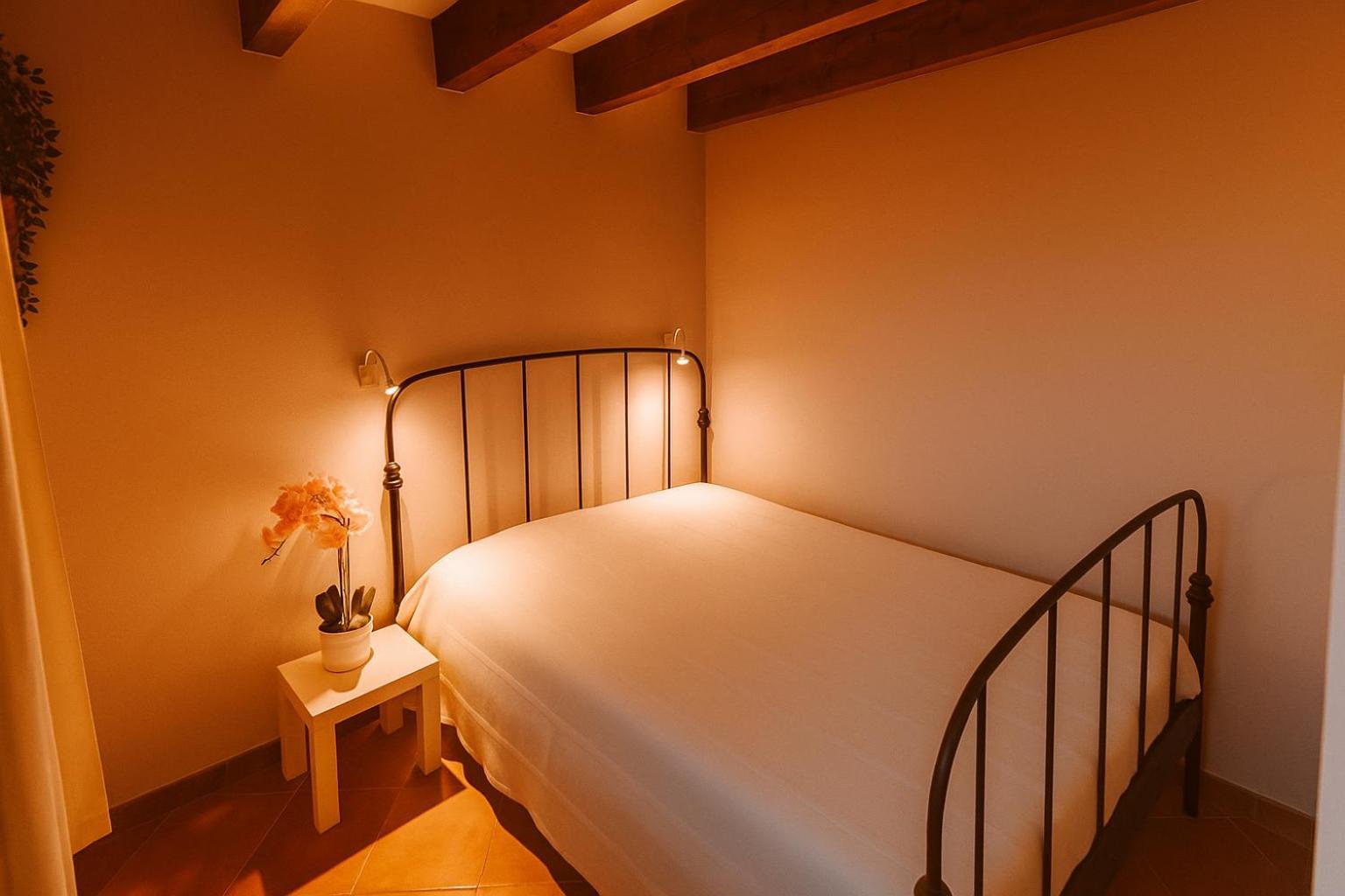 La Garriguette Centre Historique Calme Climatise 6 A 8 Couchages Apartment
